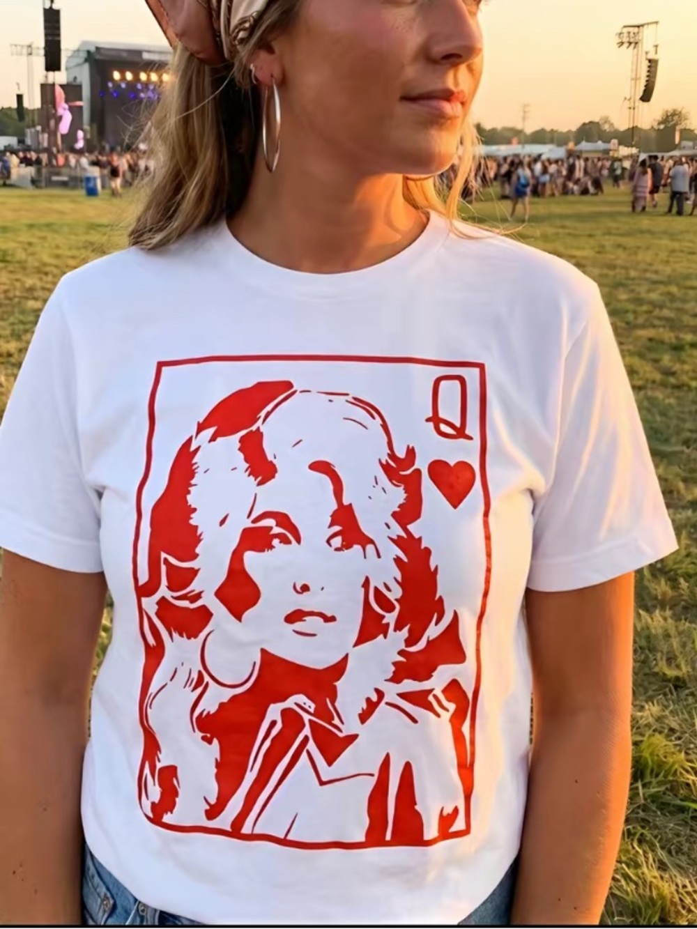 Dolly Parton Queen Of Hearts Country Music Fan Tee Miss Our Queen Dolly - Gildan - Picture 3 of 5
